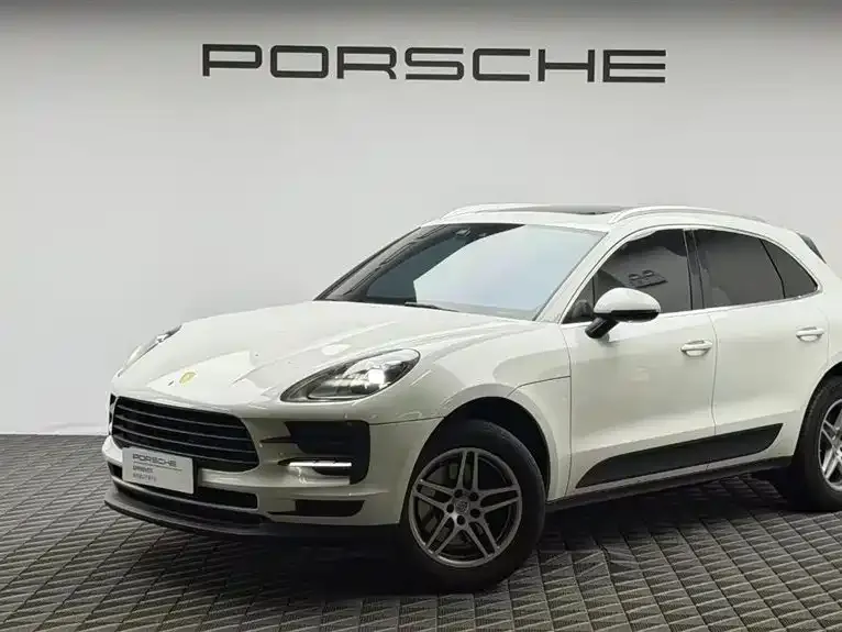 2021 Porsche Macan 2.0T