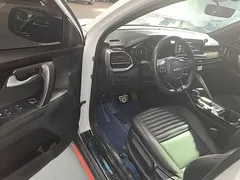 2021 Kia Sportage Ace 1.5T GT Line Fusion Edition, белый — фото 16
