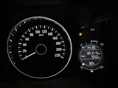 2022 Honda Vezel 1.5L CVT Pioneer, белый — фото 7