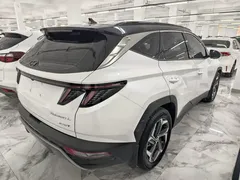 2023 Hyundai Tucson L 1.5T AT 2WD DLX Luxury, белый — фото 5