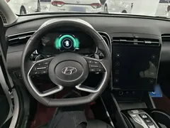 2023 Hyundai Tucson L 1.5T AT 2WD DLX Luxury, белый — фото 10