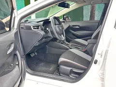 2021 Toyota Corolla 1.2T S-CVT Elite, белый — фото 8