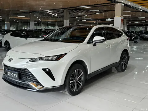 2023 Toyota Vesa 2.0L CVT 2WD Luxury