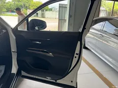 2023 Toyota Vesa 2.0L CVT 2WD Luxury — фото 27