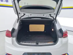 2021 BMW X2 M, белый — фото 4