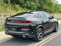 2023 BMW X6 xDrive40i M Sport Package — фото 13
