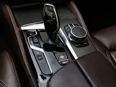 2021 BMW 5 Series 540i Fashion M Sport Package, чёрный — фото 11