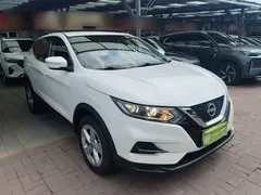2023 Nissan Qashqai 2.0L CVT XV Comfort, белый — фото 4
