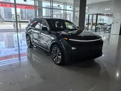 2025 Li Auto L9 Ultra, зелёный — фото 3