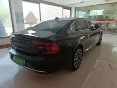 2023 Volvo S90 B5 Luxury, чёрный — фото 7