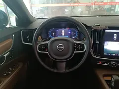 2023 Volvo S90 B5 Luxury, чёрный — фото 11
