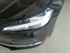 2023 Volvo S90 B5 Luxury, чёрный — фото 24