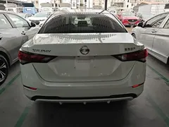 2022 Nissan Sylphy 1.6L XL CVT, белый — фото 6