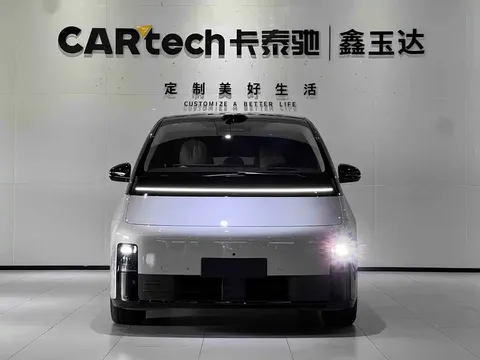 2025 Li Auto MEGA Home