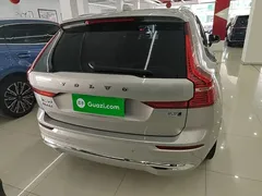 2022 Volvo XC60 4WD Zhiyi Luxury — фото 6