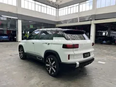 2023 Geely ICON 1.5TD, белый — фото 11