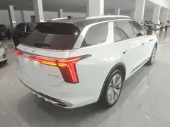 2022 Hongqi E-HS9 660km, белый — фото 7