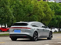 2024 Nio ET5T 75kWh Touring — фото 7