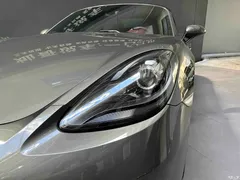 2022 Porsche 718 Boxster 2.0T — фото 2