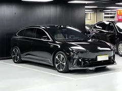 2024 Nio ET5T 75kWh Touring, чёрный — фото 3