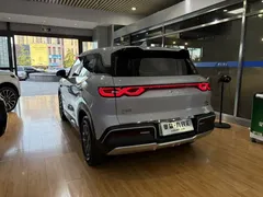 2025 BYD Yuan UP Smart Driving 401km Vitality — фото 13