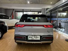 2025 BYD Yuan UP Smart Driving 401km Vitality — фото 14