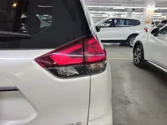 2022 Nissan X-Trail 2.0L 2WD Premium, белый — фото 8