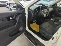 2022 Nissan X-Trail 2.0L 2WD Premium, белый — фото 16