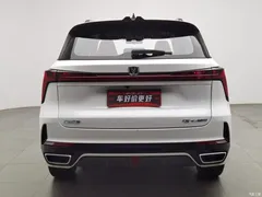 2023 Changan CS75PLUS third generation 1.5T AT premium type — фото 4