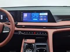 2023 Changan CS75PLUS third generation 1.5T AT premium type — фото 12