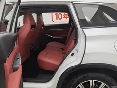 2023 Changan CS75PLUS third generation 1.5T AT premium type — фото 15