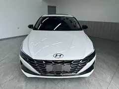 2022 Hyundai Elantra 1.5L CVT LUX Premium, белый — фото 2