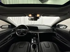 2022 Hyundai Elantra 1.5L CVT LUX Premium, белый — фото 9