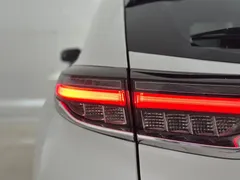 2020 Honda UR-V 370TURBO 4WD, белый — фото 21