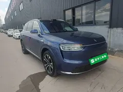 2026 Aito M7 EV Max Long Range 5-seat 192-line LiDAR, синий — фото 22