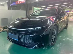 2023 Toyota Crown SportCross 2.5L SportCross HEV 2WD Premium — фото 1