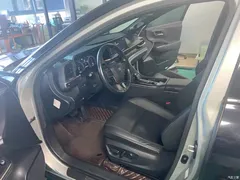 2023 Toyota Crown SportCross 2.5L SportCross HEV 2WD Premium — фото 4