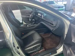 2023 Toyota Crown SportCross 2.5L SportCross HEV 2WD Premium — фото 8