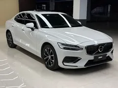 2022 Volvo S60 B4 Sport, белый — фото 3