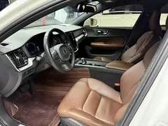 2022 Volvo S60 B4 Sport, белый — фото 4