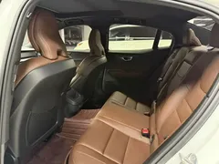 2022 Volvo S60 B4 Sport, белый — фото 6