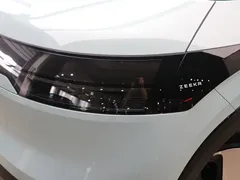 2025 Zeekr Mix Smart Driving, синий — фото 25
