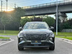 2022 Hyundai Tucson Tucson L 1.5T DCT LUX Premium N Line — фото 2