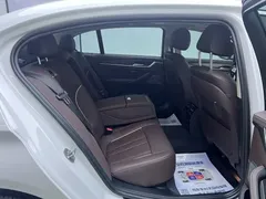 2022 BMW 5 Series 5 530Li xDrive, белый — фото 22
