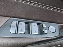 2022 BMW 5 Series 5 530Li xDrive, белый — фото 27