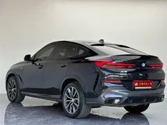 2023 BMW X6 xDrive30i M, чёрный — фото 6