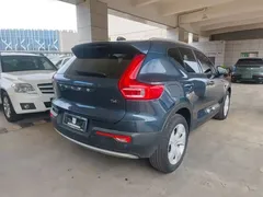 2022 Volvo XC40 T4 4WD, синий — фото 7