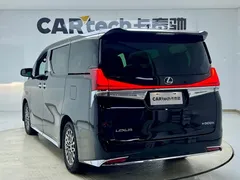 2020 Lexus LM 300h, чёрный — фото 7
