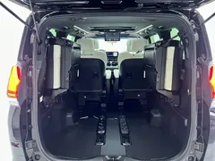 2020 Lexus LM 300h, чёрный — фото 15