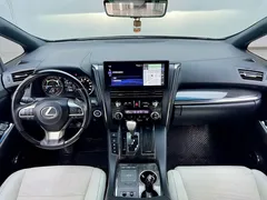 2020 Lexus LM 300h, чёрный — фото 19